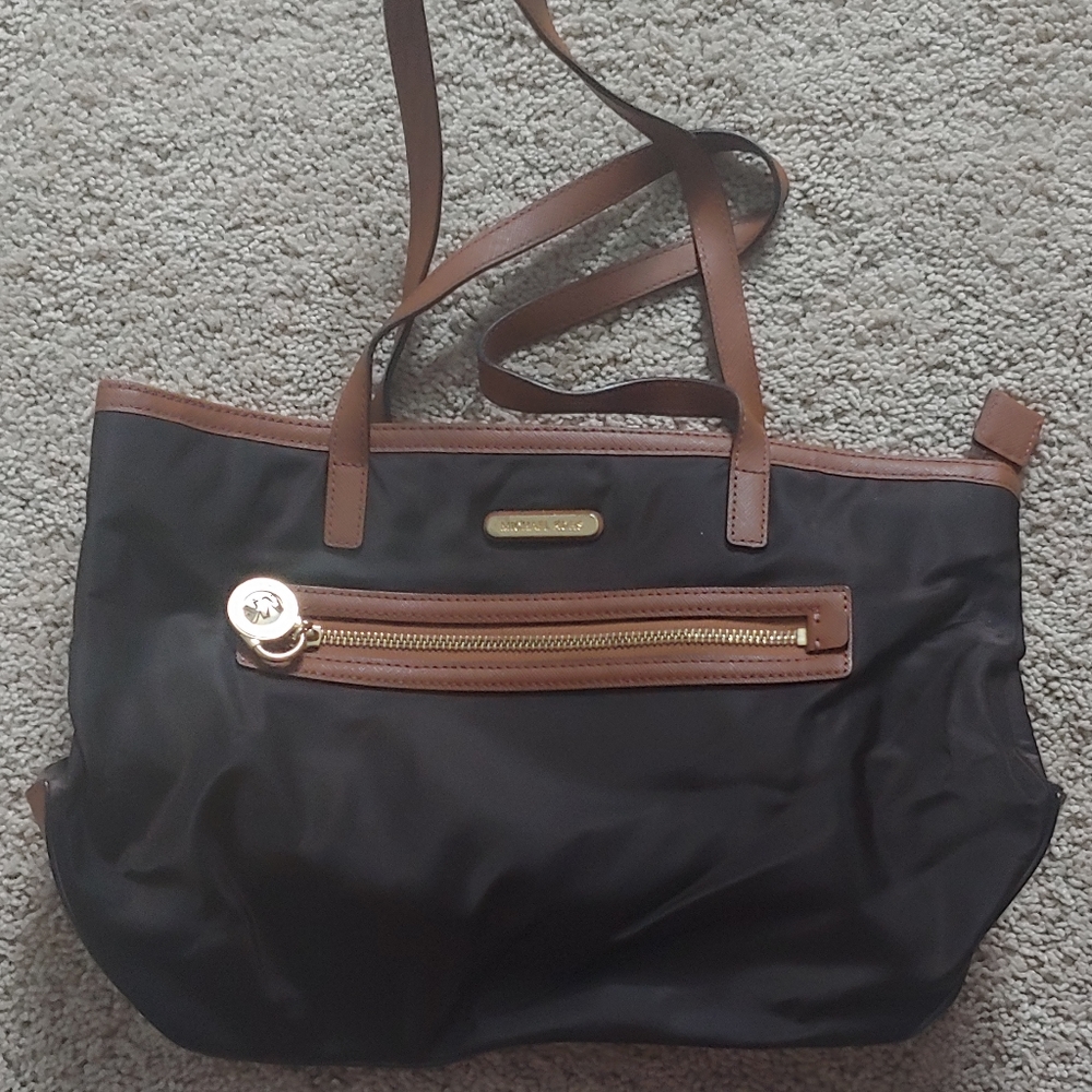 Michael kors double handle